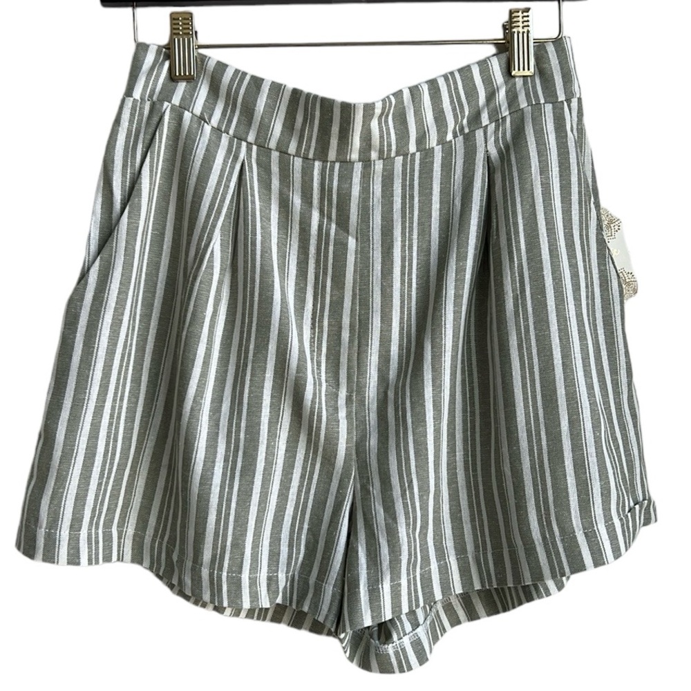 Altar’d State Stripe short Mint